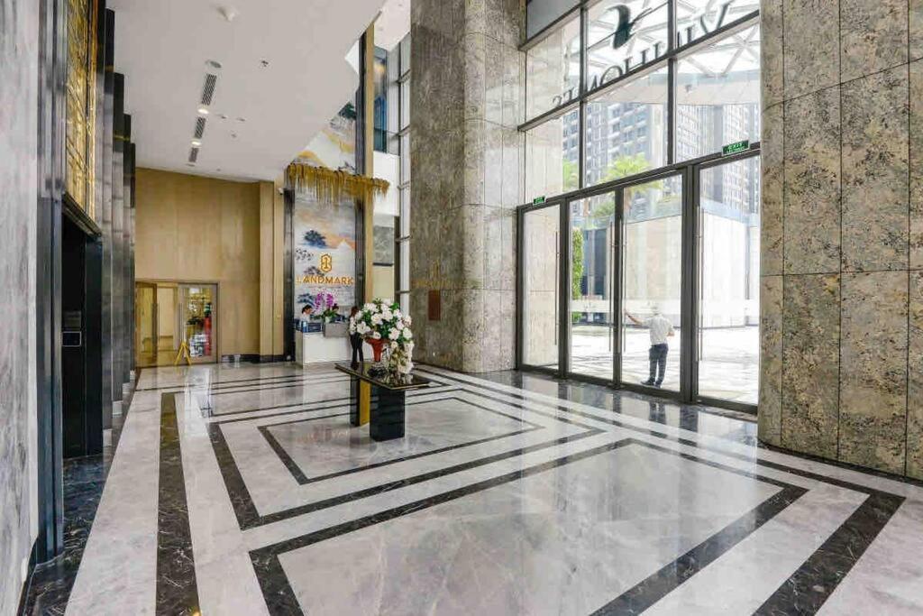 Luxury Vinhomes Central Park - Oda Homes * Ho Chi Minh City
